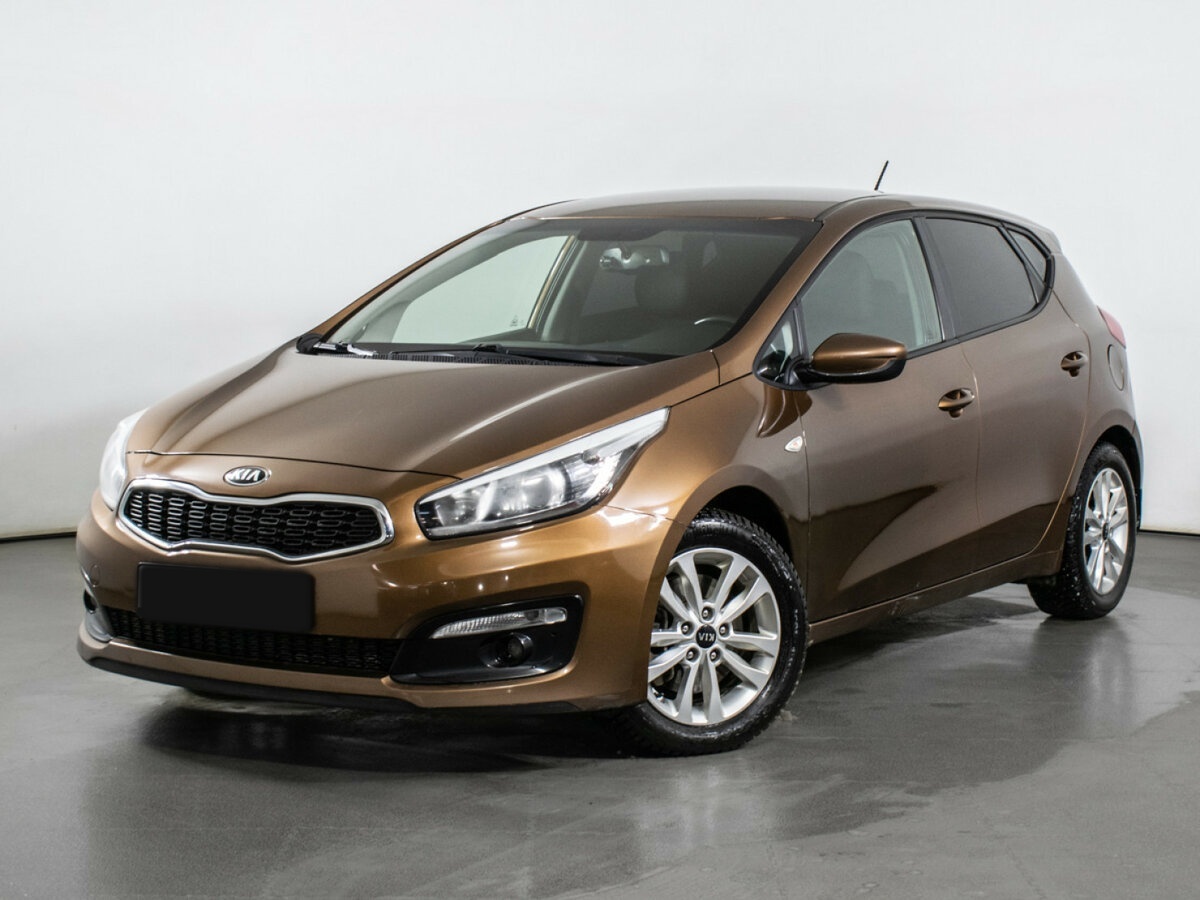 Kia Ceed б/у, 2016, Автоматическая. Фото: #0