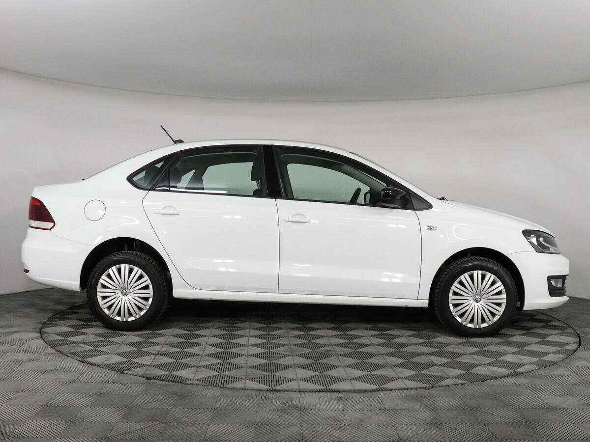 Volkswagen Polo б/у, 2020, Автоматическая. Фото: #3