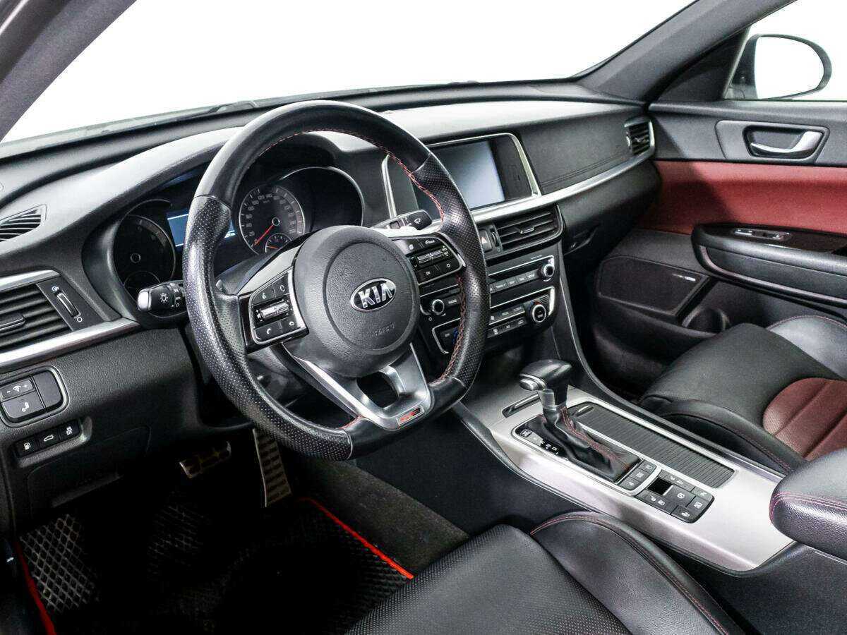 Kia Optima б/у, 2018, Автоматическая. Фото: #10