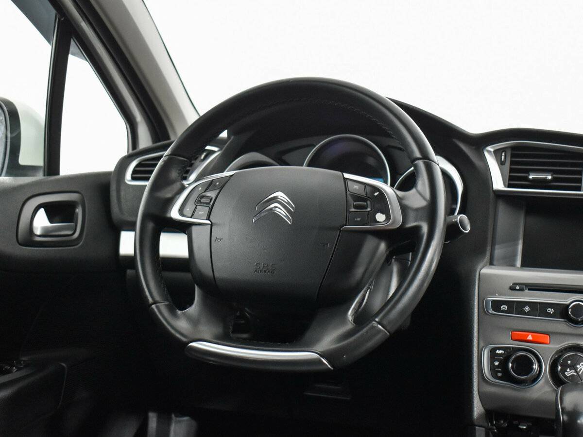 Citroen C4 б/у, 2016, Автоматическая. Фото: #9