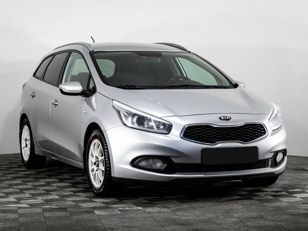 Kia Ceed б/у, 2014, Механическая. Фото: #2