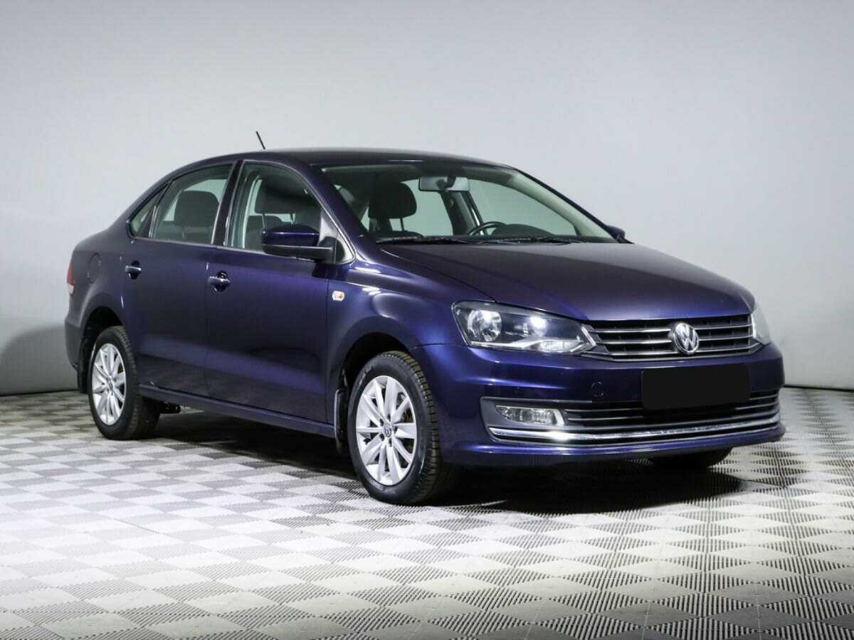Volkswagen Polo б/у, 2016, Автоматическая. Фото: #2