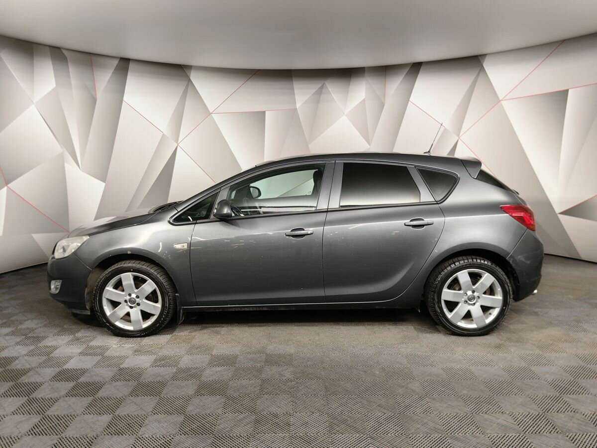 Opel Astra б/у, 2012, Автоматическая. Фото: #4
