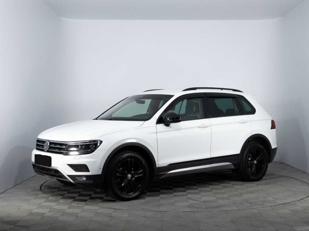 Volkswagen Tiguan б/у, 2019, Роботизированная. Посмотреть фото