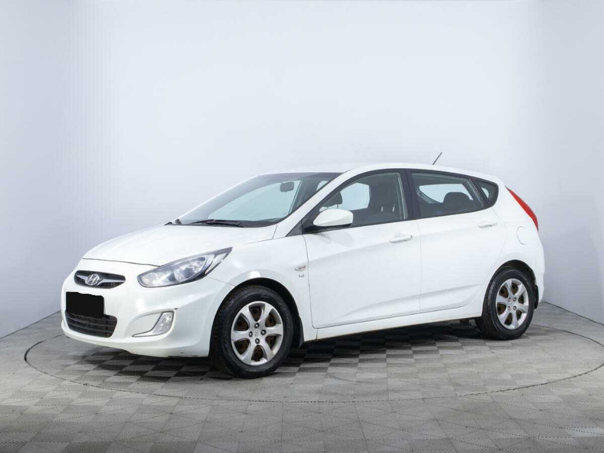 Hyundai Solaris б/у, 2014, Автоматическая. Посмотреть фото