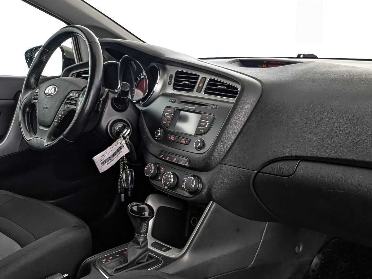 Kia Ceed б/у, 2014, Автоматическая. Фото: #8
