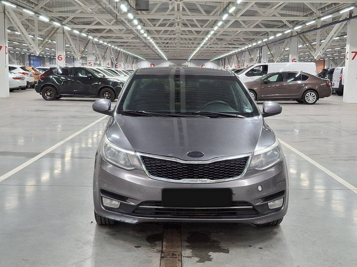 Kia Rio б/у, 2015, Механическая. Фото: #1