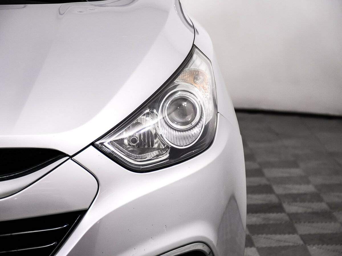Hyundai ix35 б/у, 2012, Автоматическая. Фото: #14
