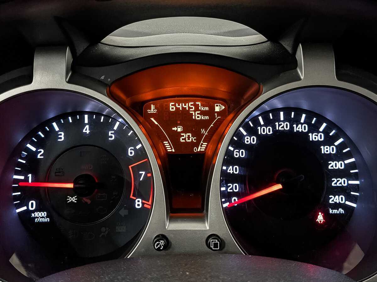 Nissan Juke б/у, 2014, Механическая. Фото: #15
