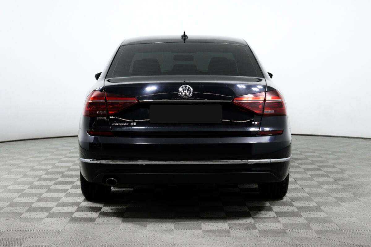 Volkswagen Passat б/у, 2017, Роботизированная. Фото: #5