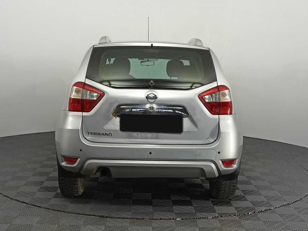 Nissan Terrano б/у, 2015, Автоматическая. Фото: #4