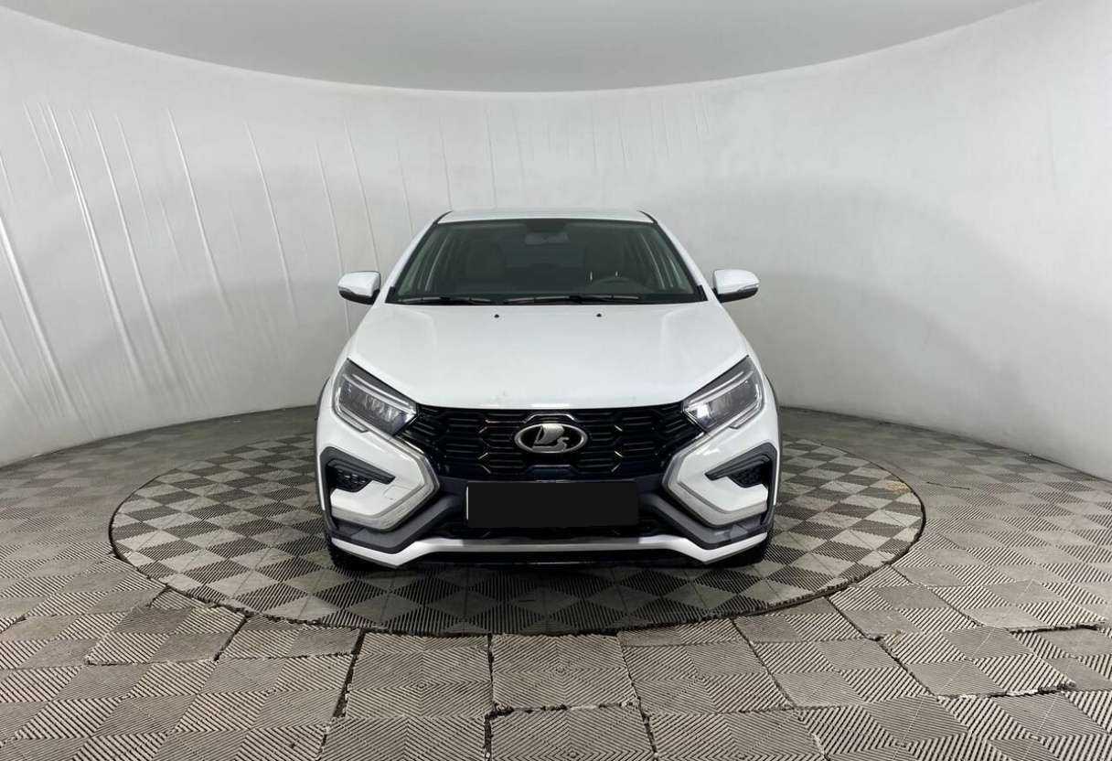 Lada (ВАЗ) Vesta б/у, 2023, Механическая. Фото: #1