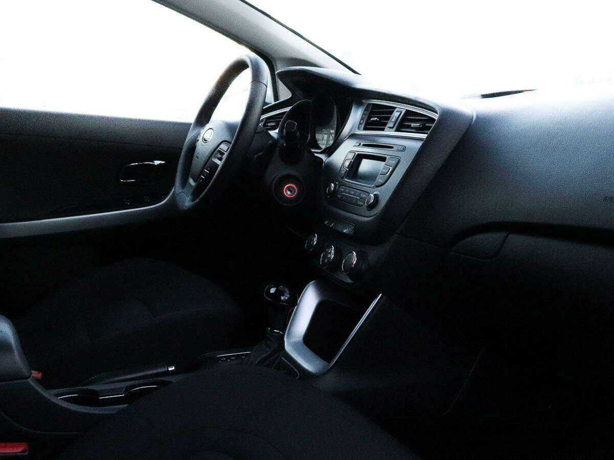 Kia Ceed б/у, 2018, Автоматическая. Фото: #6