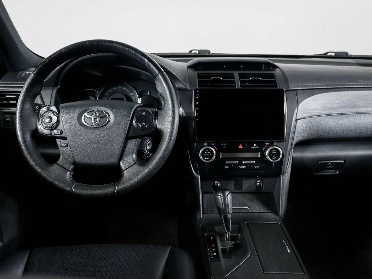 Toyota Camry б/у, 2014, Автоматическая. Фото: #9