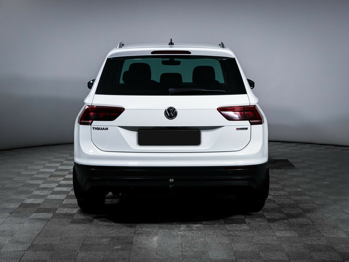 Volkswagen Tiguan б/у, 2018, Роботизированная. Фото: #4