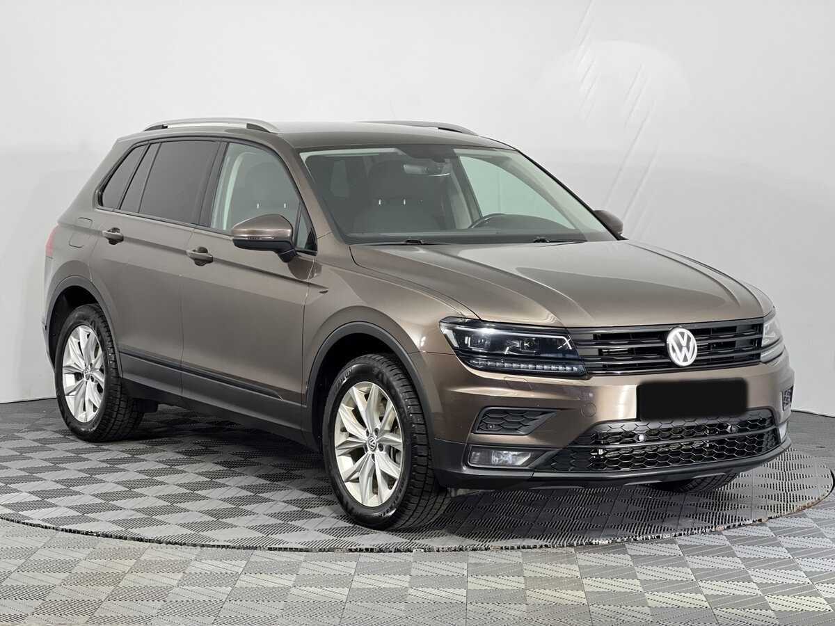 Volkswagen Tiguan б/у, 2018, Роботизированная. Фото: #2