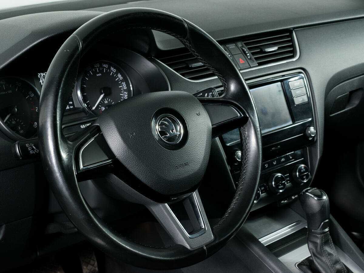 Skoda Octavia б/у, 2017, Автоматическая. Фото: #10