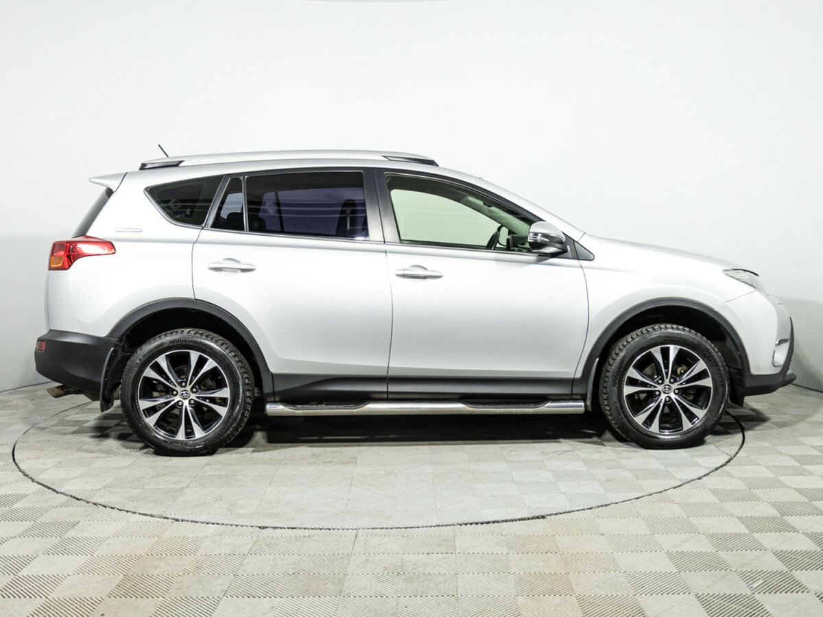 Toyota RAV4 б/у, 2014, Автоматическая. Фото: #3