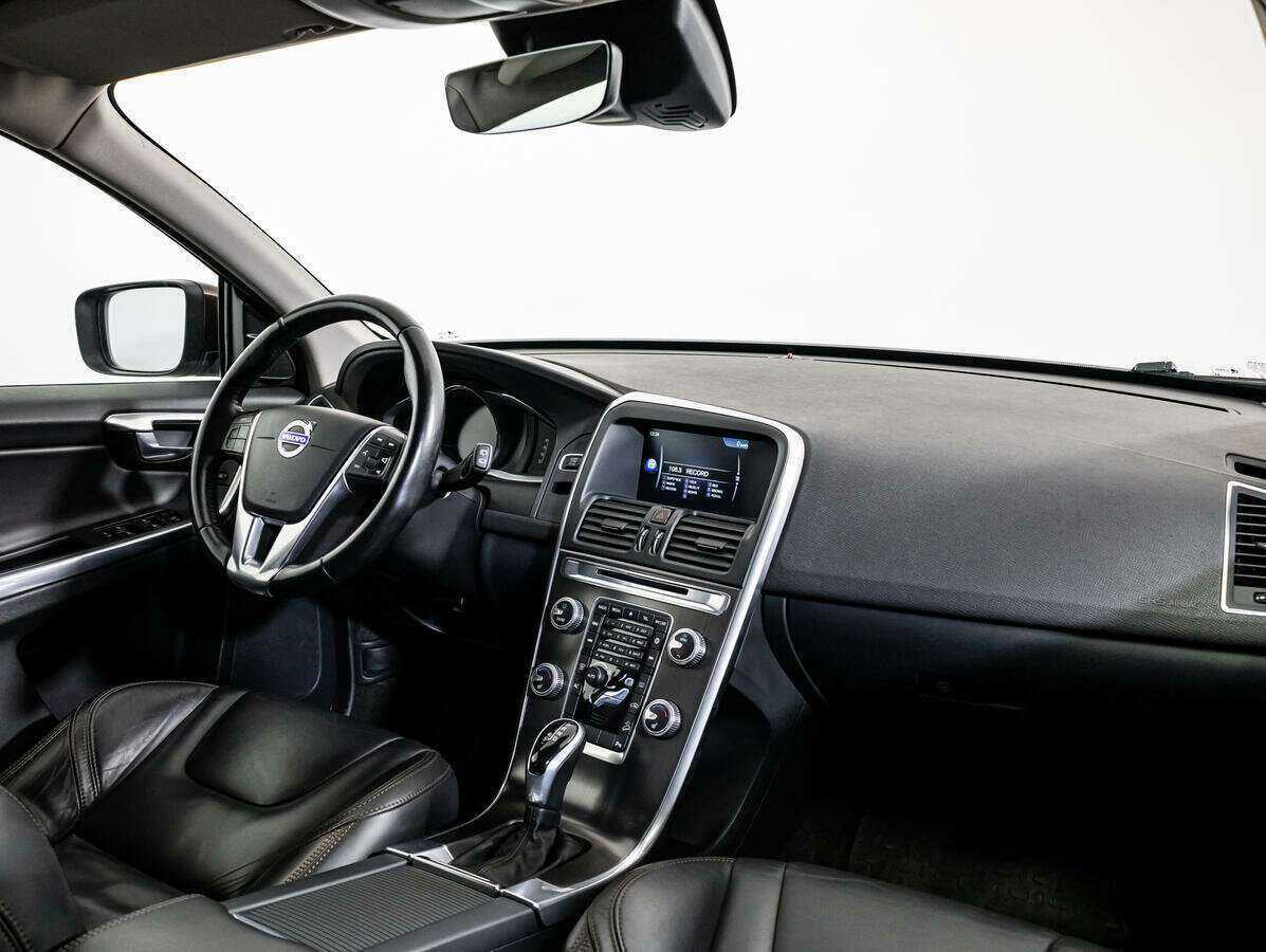 Volvo XC60 б/у, 2014, Автоматическая. Фото: #6