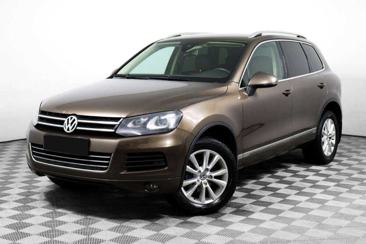 Volkswagen Touareg б/у, 2012, Автоматическая. Фото: #0