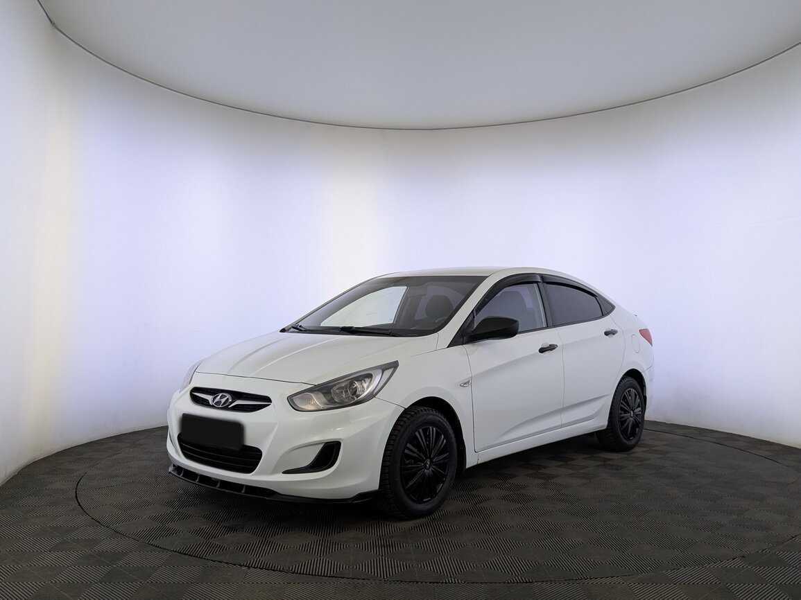 Hyundai Solaris б/у, 2013, Механическая. Посмотреть фото