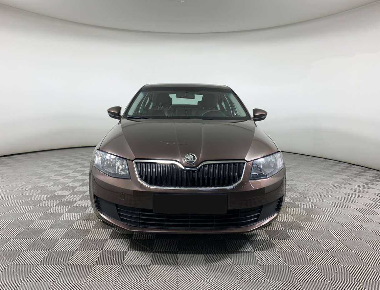 Skoda Octavia б/у, 2014, Механическая. Фото: #1