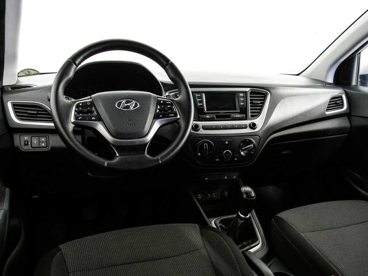 Hyundai Solaris б/у, 2018, Механическая. Фото: #8