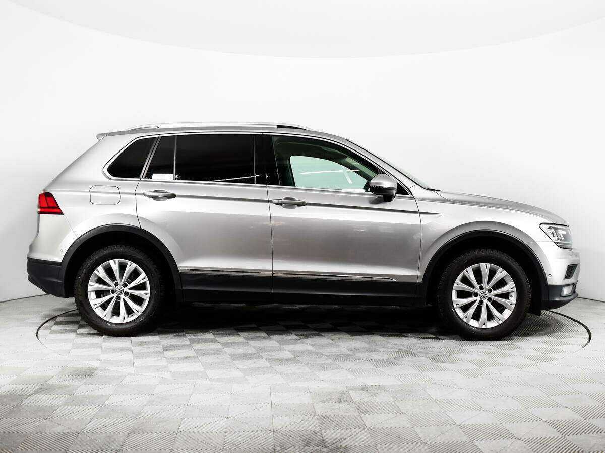 Volkswagen Tiguan б/у, 2017, Роботизированная. Фото: #3
