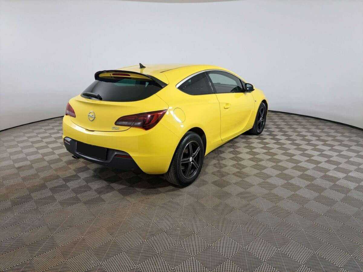 Opel Astra б/у, 2013, Автоматическая. Фото: #4
