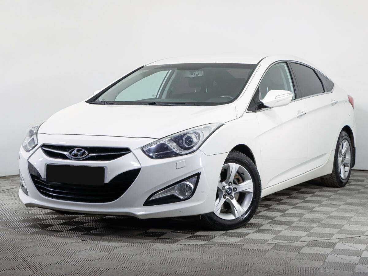 Hyundai i40 б/у, 2013, Автоматическая. Фото: #0