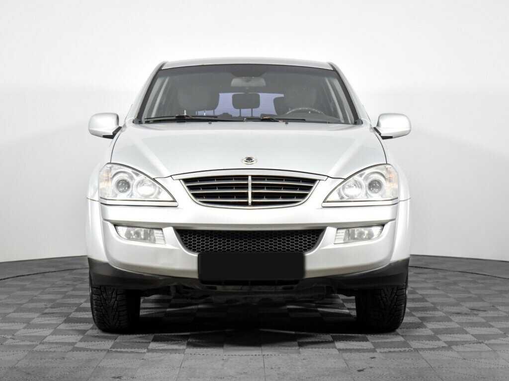 SsangYong Kyron б/у, 2012, Механическая. Фото: #1
