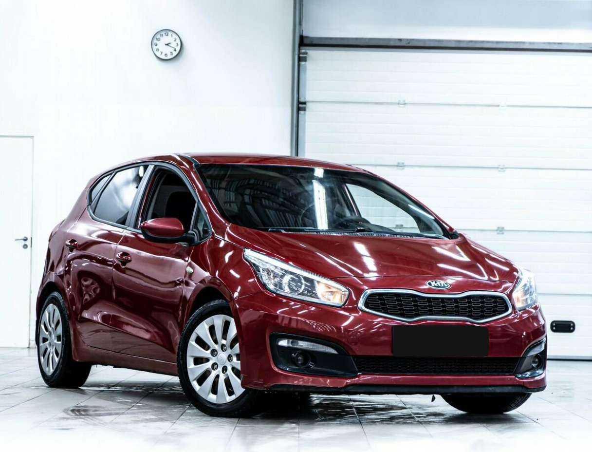 Kia Ceed б/у, 2018, Автоматическая. Фото: #1