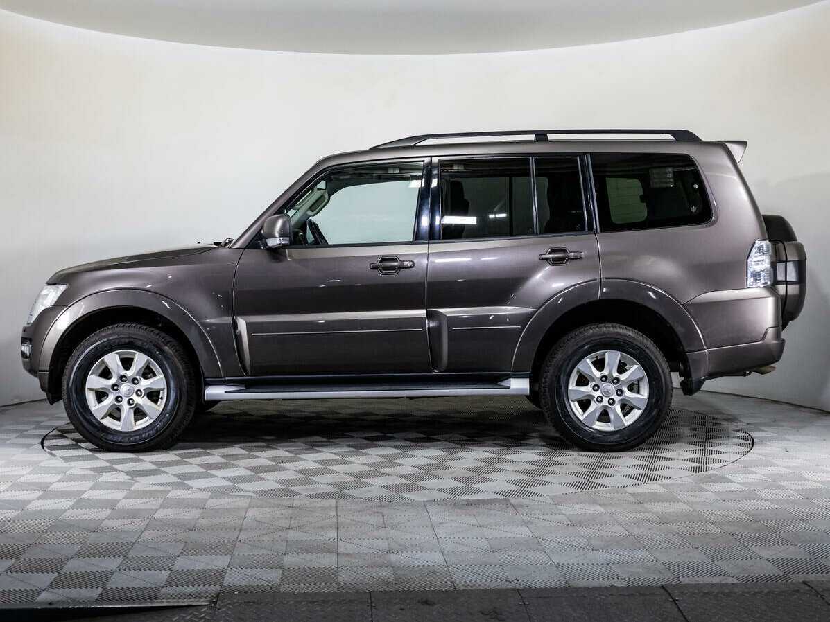 Mitsubishi Pajero б/у, 2015, Автоматическая. Фото: #6