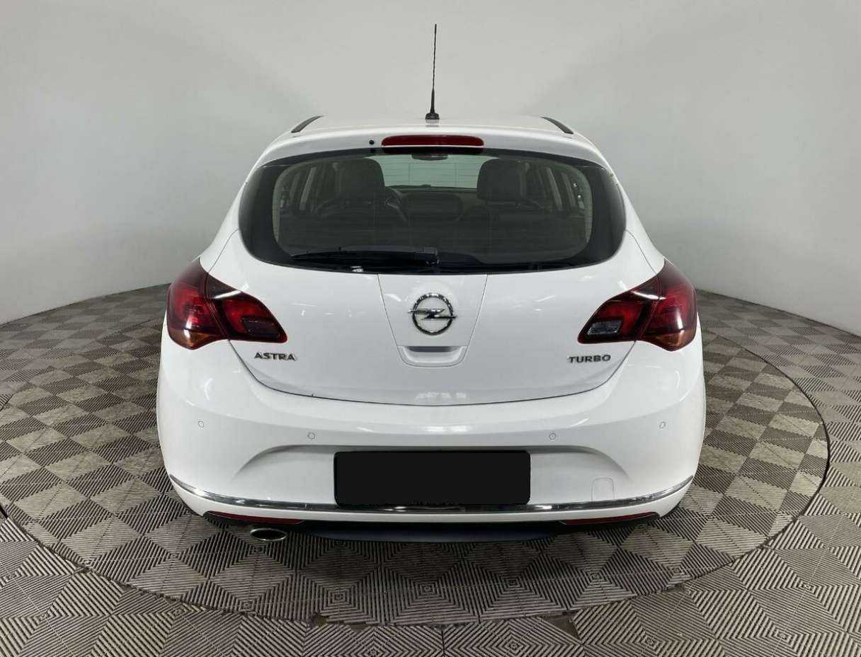 Opel Astra б/у, 2013, Автоматическая. Фото: #2