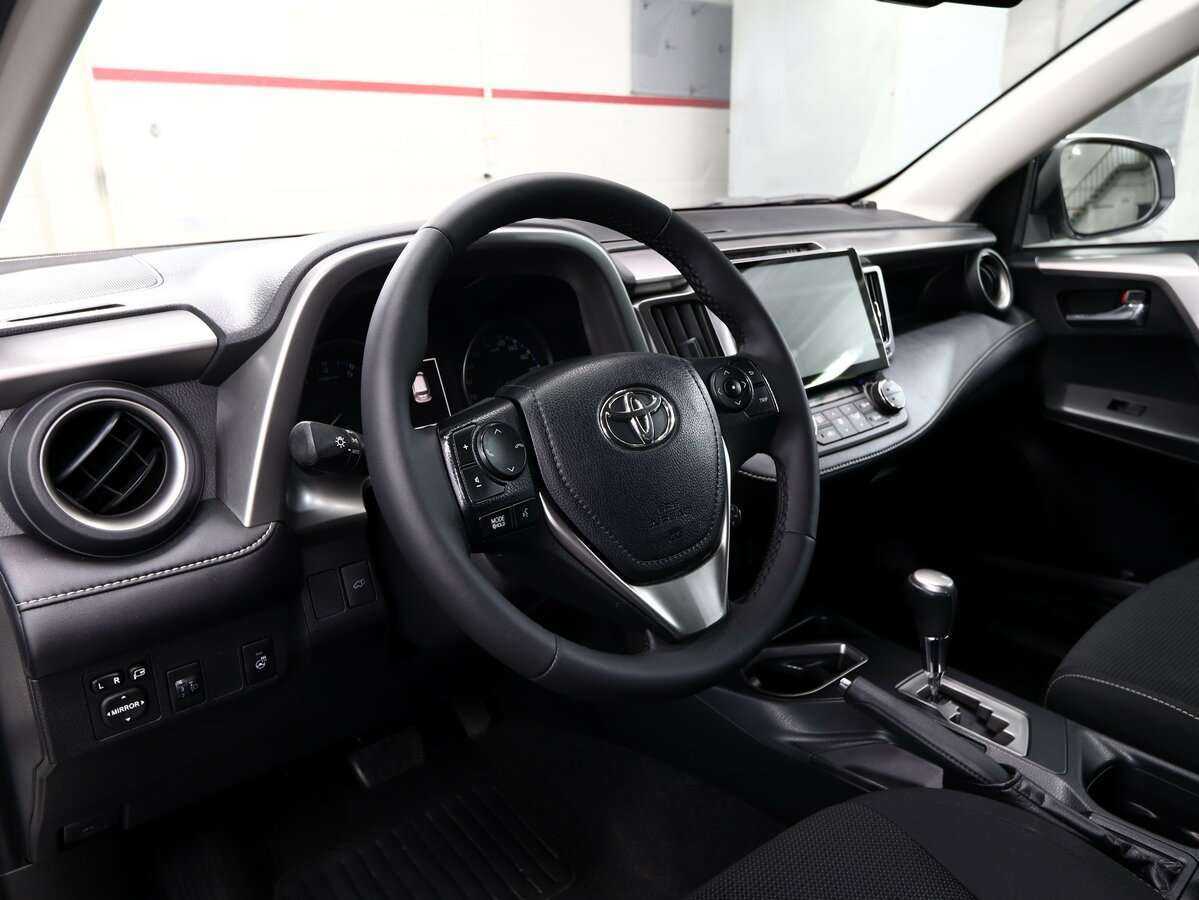 Toyota RAV4 б/у, 2017, Вариатор. Фото: #8