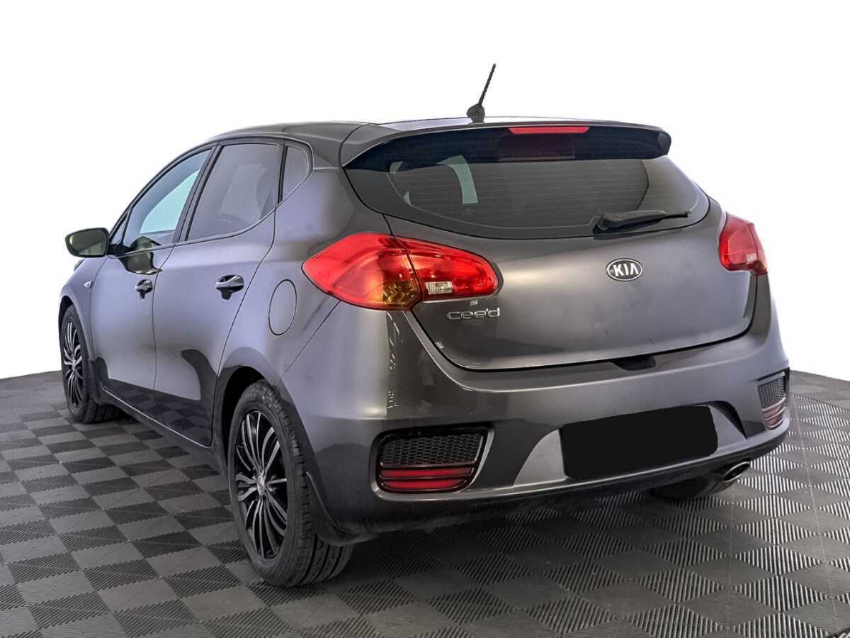 Kia Ceed б/у, 2015, Механическая. Фото: #6