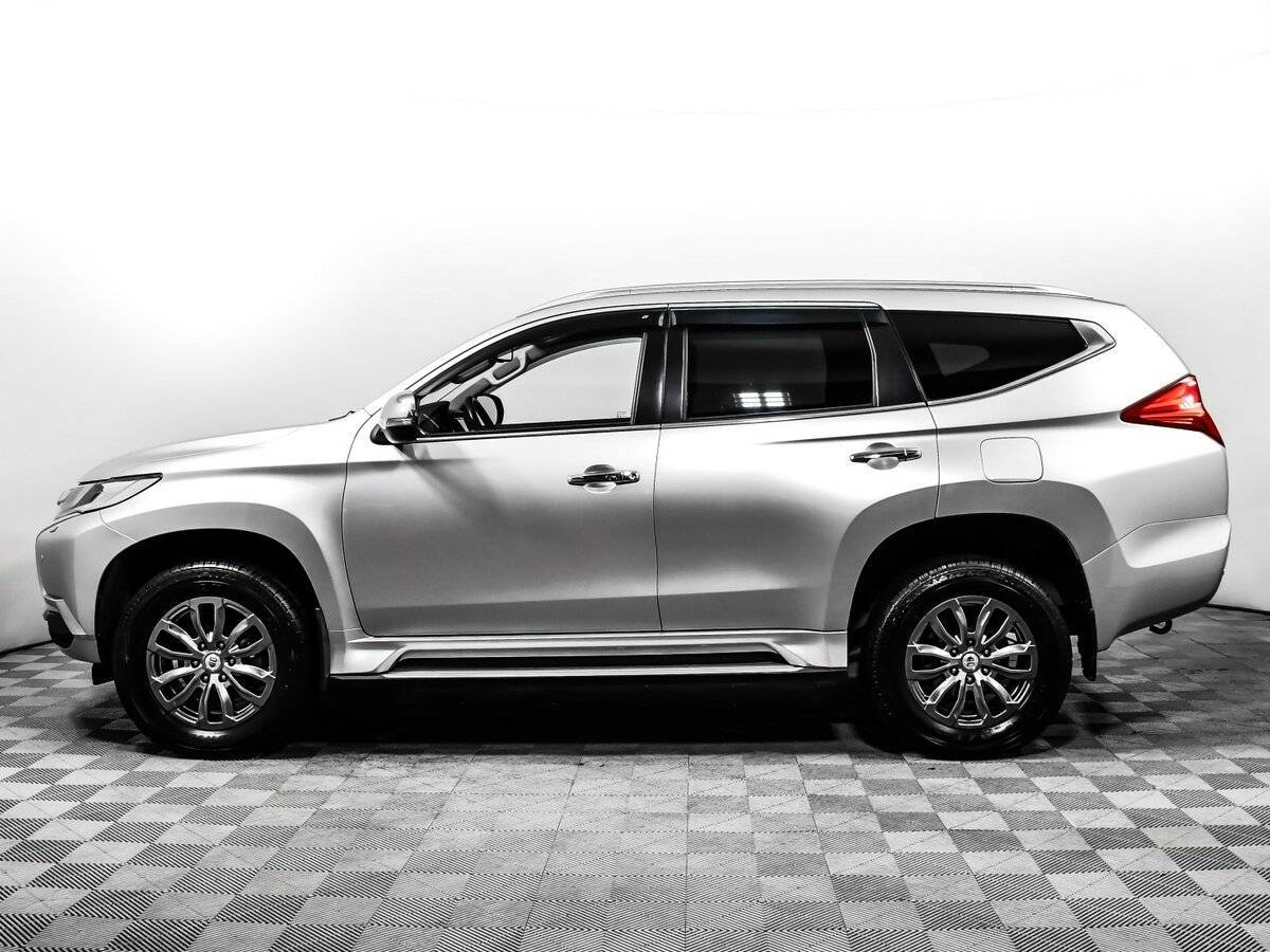 Mitsubishi Pajero Sport б/у, 2017, Автоматическая. Фото: #7