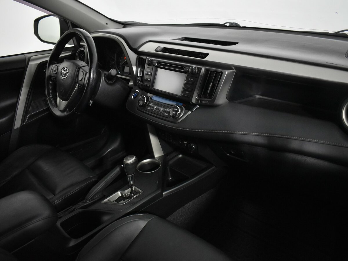 Toyota RAV4 б/у, 2015, Автоматическая. Фото: #12