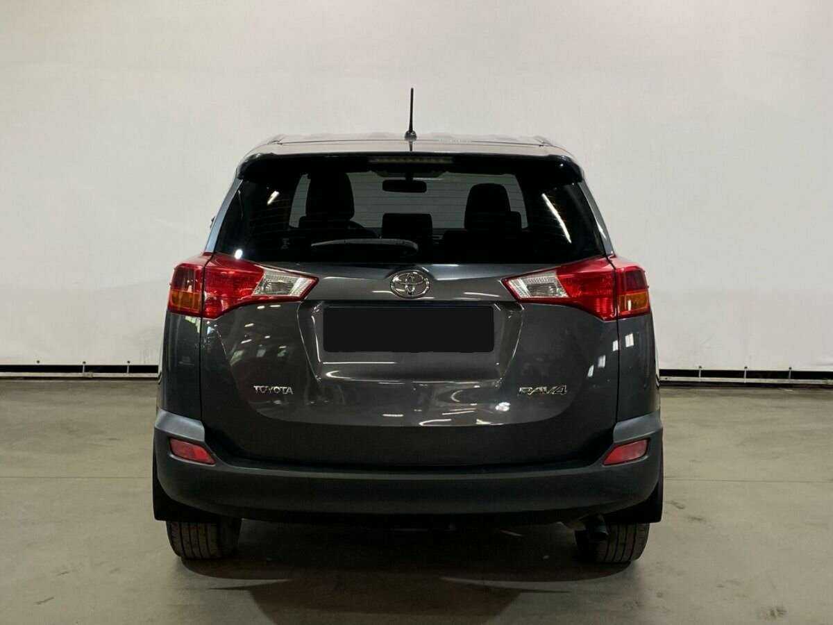 Toyota RAV4 б/у, 2014, Механическая. Фото: #5