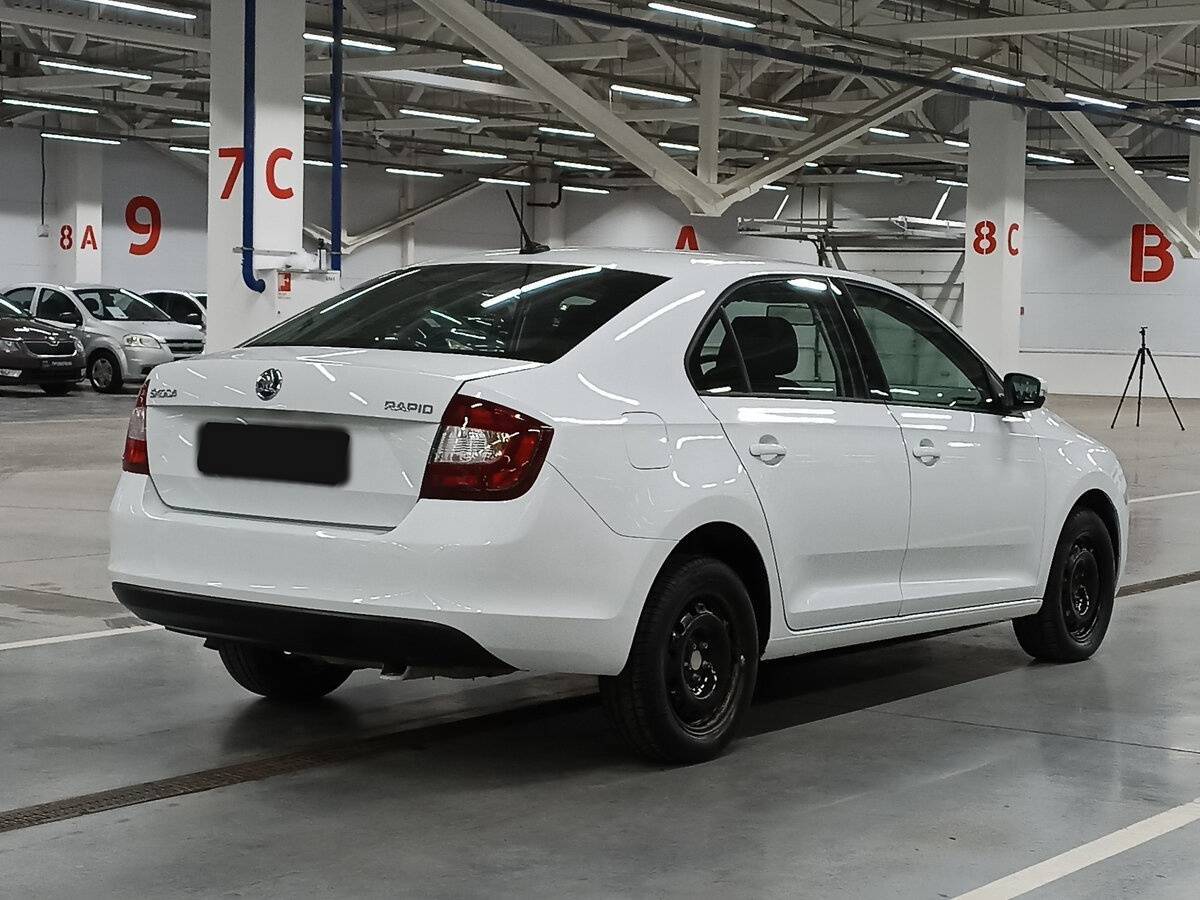 Skoda Rapid б/у, 2018, Автоматическая. Фото: #4