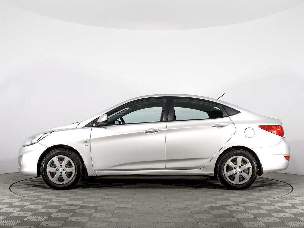 Hyundai Solaris б/у, 2013, Автоматическая. Фото: #7