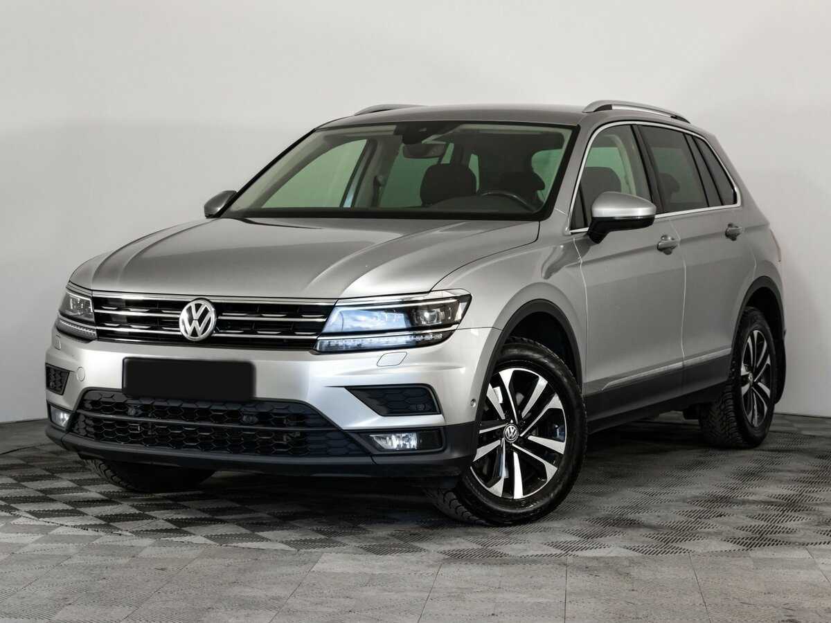 Volkswagen Tiguan б/у, 2019, Роботизированная. Посмотреть фото