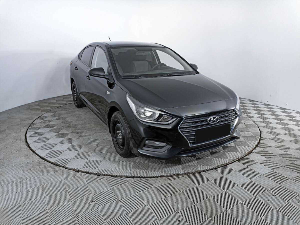Hyundai Solaris б/у, 2018, Автоматическая. Фото: #2