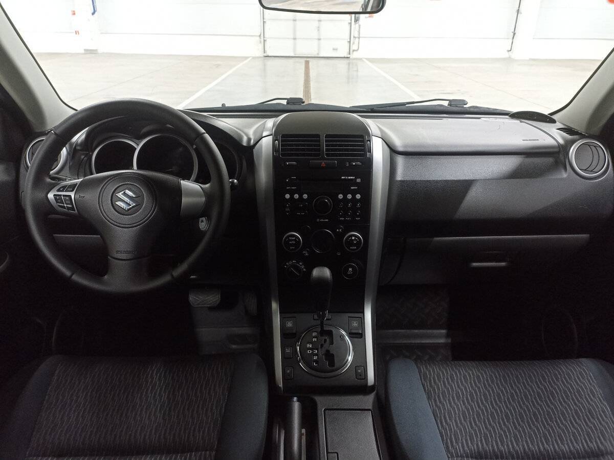 Suzuki Grand Vitara б/у, 2013, Автоматическая. Фото: #13