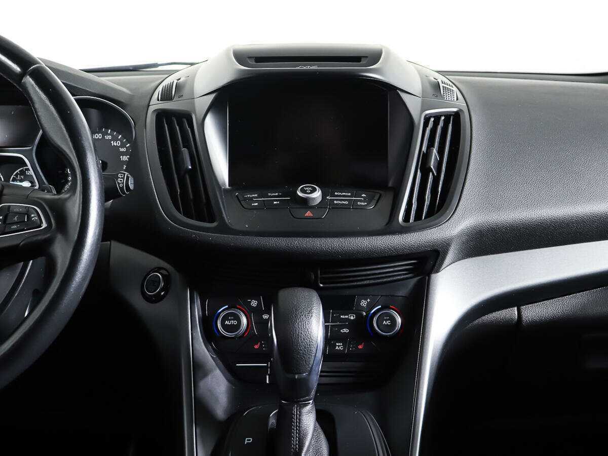 Ford Kuga б/у, 2017, Автоматическая. Фото: #11