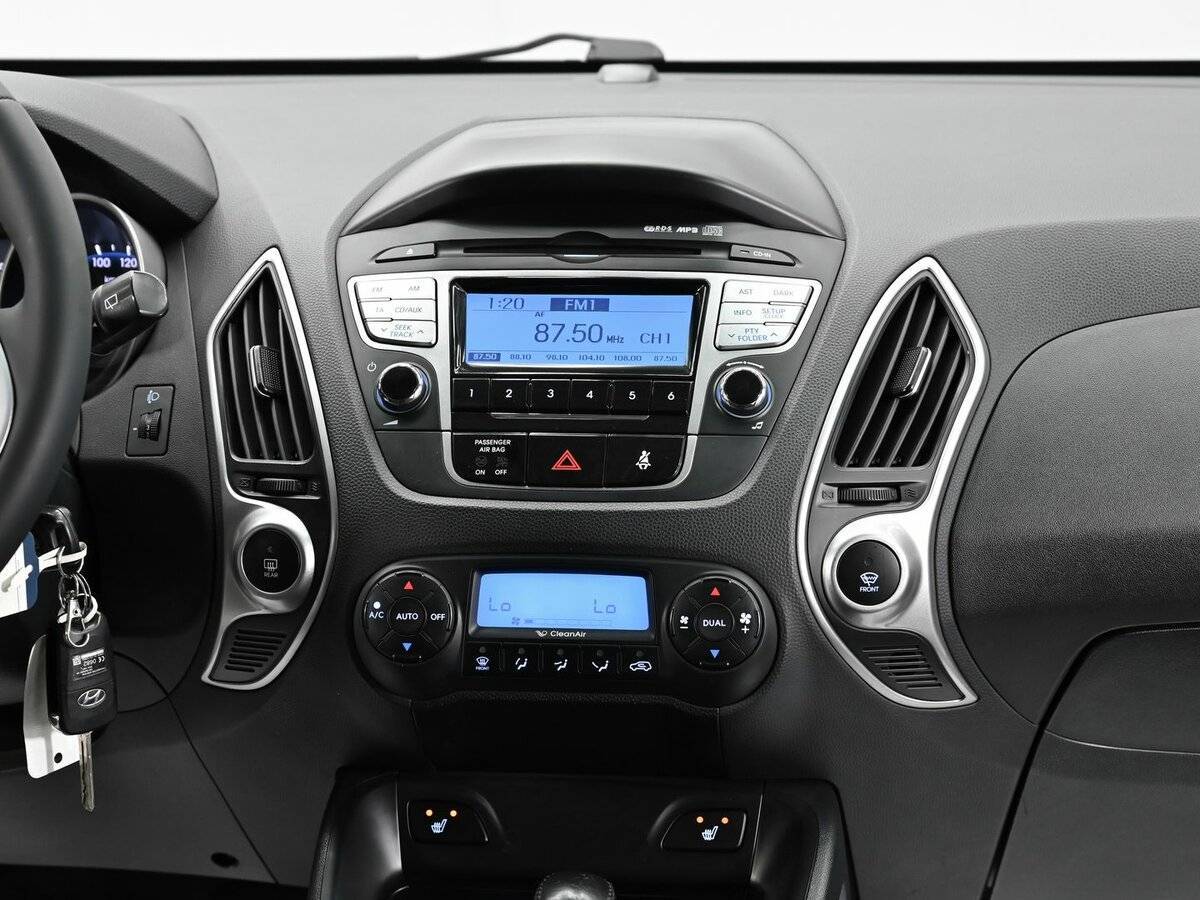 Hyundai ix35 б/у, 2012, Автоматическая. Фото: #9