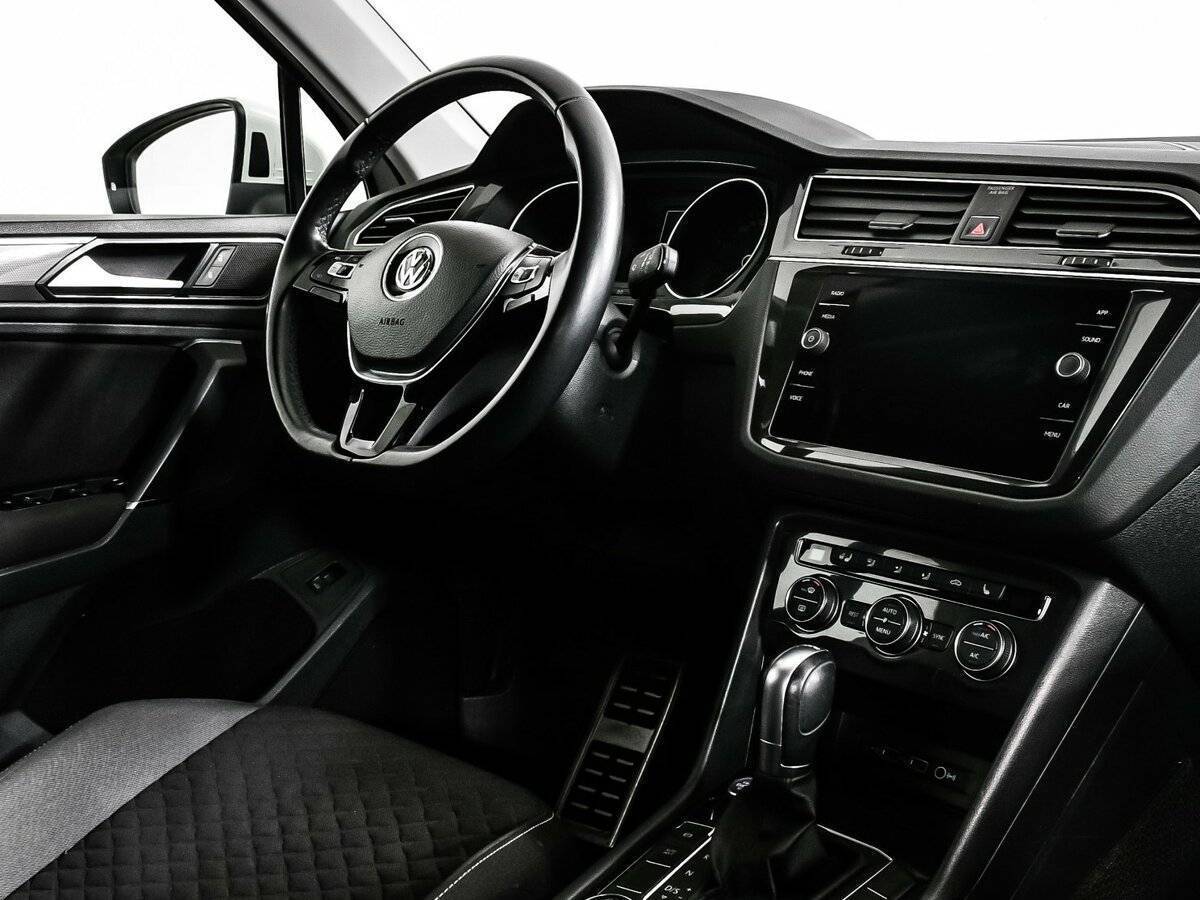 Volkswagen Tiguan б/у, 2018, Роботизированная. Фото: #8