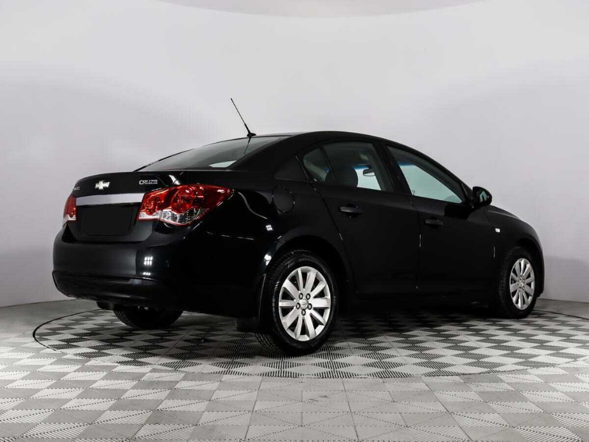 Chevrolet Cruze б/у, 2013, Механическая. Фото: #2