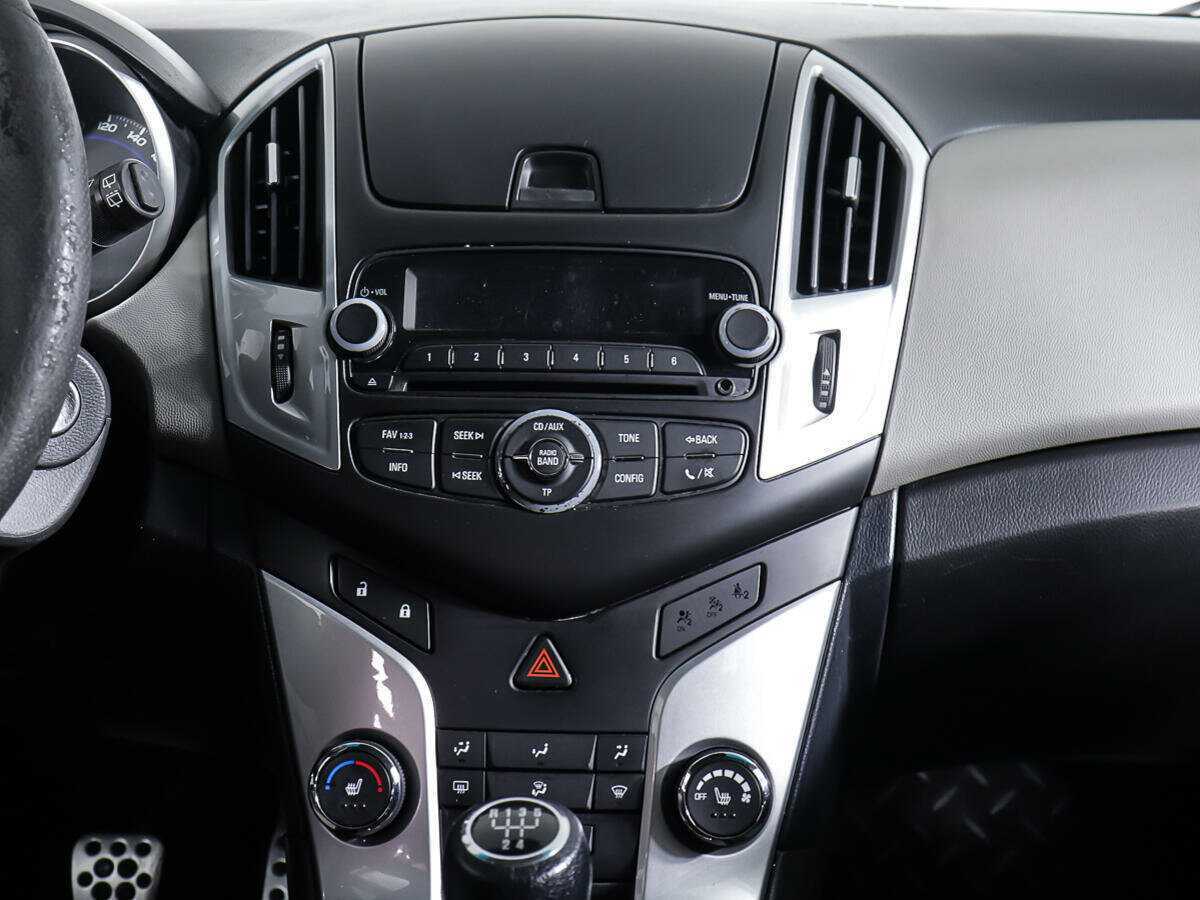 Chevrolet Cruze б/у, 2014, Механическая. Фото: #12