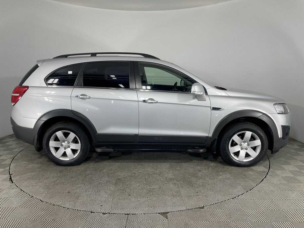 Chevrolet Captiva б/у, 2014, Автоматическая. Фото: #3